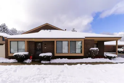 117 Greenbrook Dr #117 1