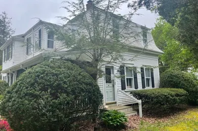 555 Main Street 1