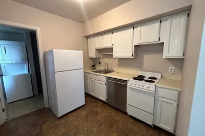 16 Lincoln Street #3