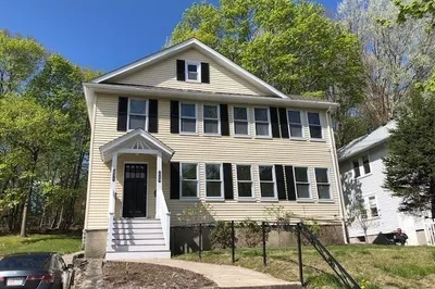 229 Langley Rd #229 1