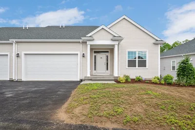 15 Crestwood Circle #47 1