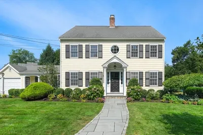 51 Meadowbrook Road