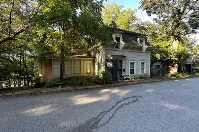 55 Prospect St 1