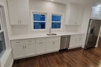 131 Mount Vernon St #TopFloor