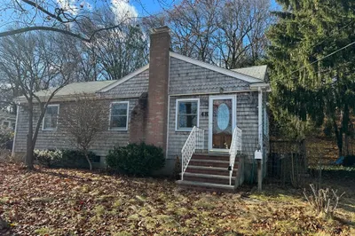 48 Bornwood Dr 1
