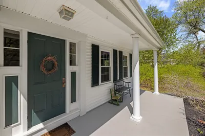 17 Lancaster Rd