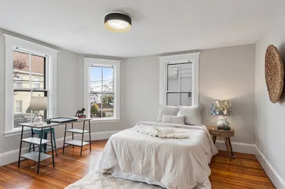 54 Bonair Street #1A