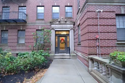 42 Linnaean St #3
