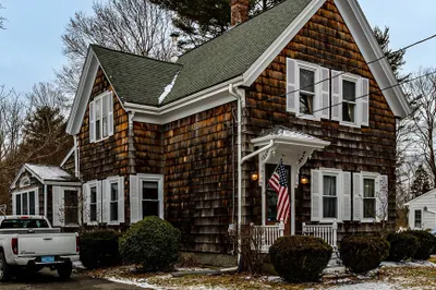 143 Washington Street 1