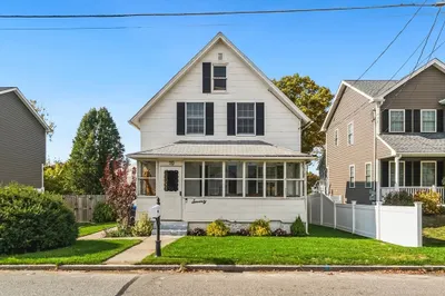 70 Nagle St