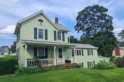 117 Mishawum Rd 1