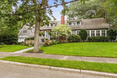 21 Nantucket Rd 1