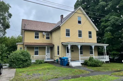 7 Flynt Ave