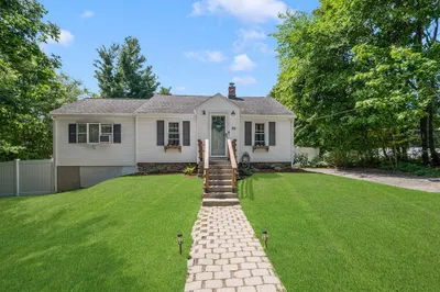 35 Carter Rd