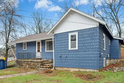 229 S Main St 1