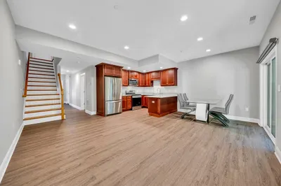1455 Main St #8 1