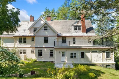 56 Vinton Street #5 1
