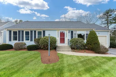 32 Country Side Rd #32