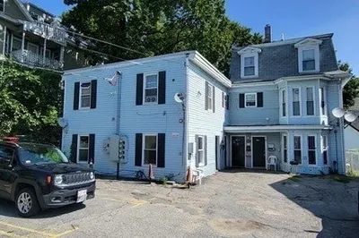 128-130 Mt. Washington Street 1