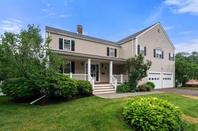 155 Oak Street 1