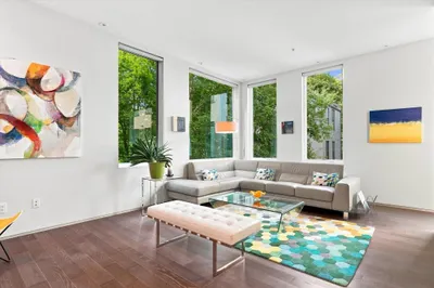 537 East 1st St #5 1