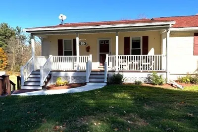 610 WrenthAm Rd #A 1