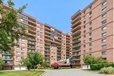 3920 Mystic Valley Pkwy #410 1