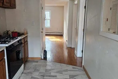 15 Clark St #3
