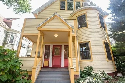 42 Fayette St 1
