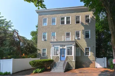 72 Beacon Street 1