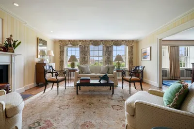 81 Beacon #9