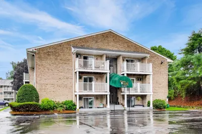 200 Manning Street #27C 1