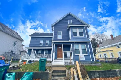 62 Lincoln Street #2 1