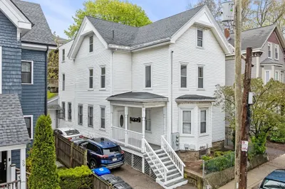 57 Mozart St 1