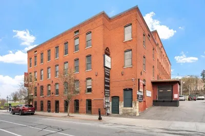 65 Water St 1