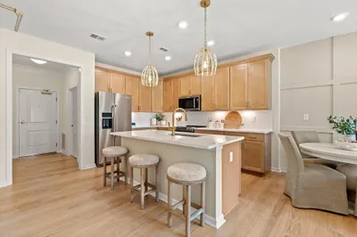 300 Martins Landing #311 1