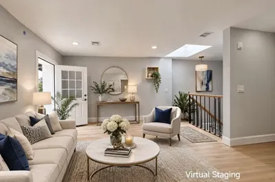 84 Chelsea St #3 1