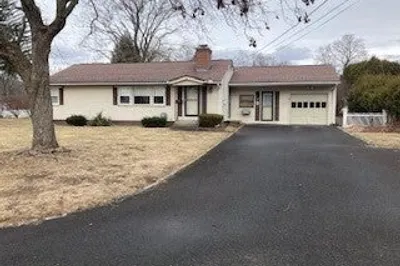 7 Brittany Road