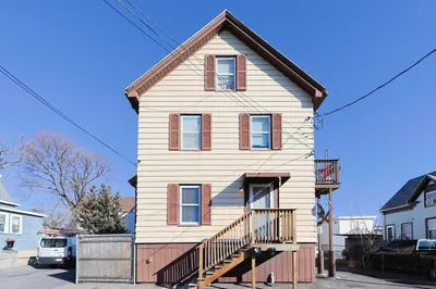12 Lowell Street Ct 1