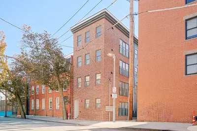 59 Gove St #1 1