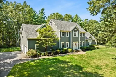 150 Bradley Ln 1