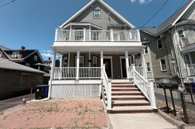 113-115 Ashland St