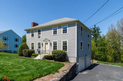 202 Leo Drive 1