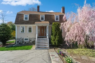 244 Weston Street 1