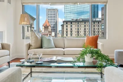 1 Huntington Ave #203