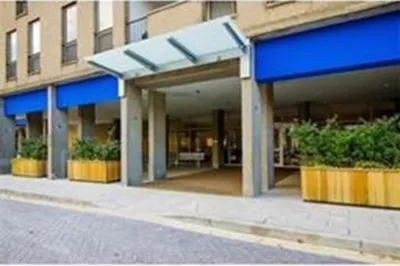44 Washington Street #407