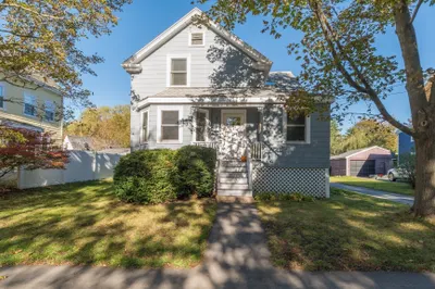 8 Forest Street 1