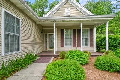 28 Summerfield Drive #28 1
