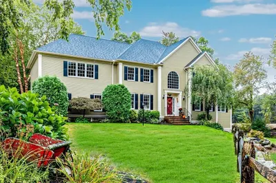 5 Blais Farm Rd 1