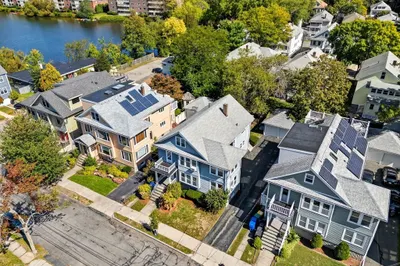 31 Pondview Road 1
